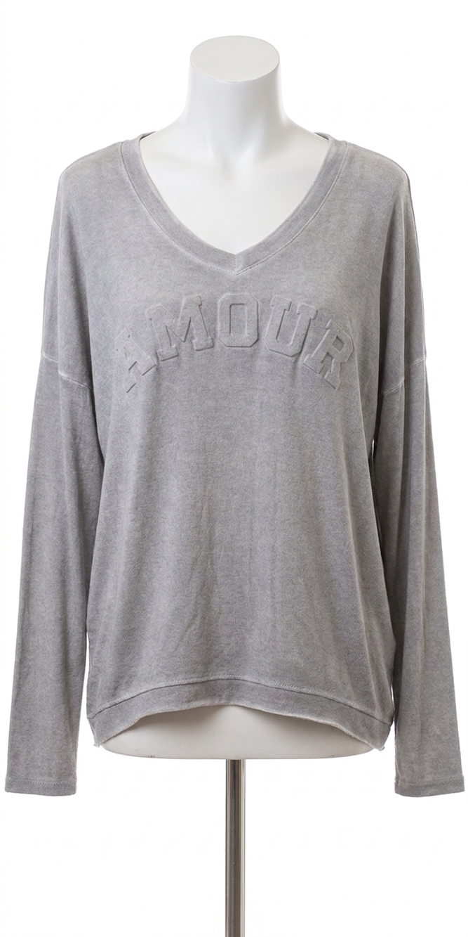 NEW GIGI MODA amour v-neck sweater in gray